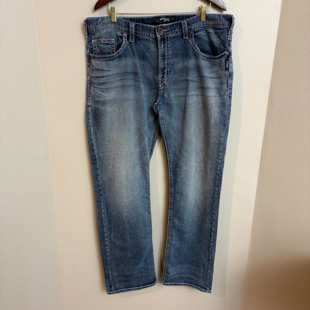 Silver Jeans Co Grayson 38x34 (Fits 41x32) Straight Leg Blue Wash Denim Classic